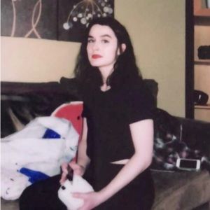 Meet your Posher, Meli